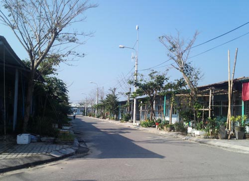 sua-nha-cap-so-do-va-giao-dat-cho-dan-lang-van-da-nang